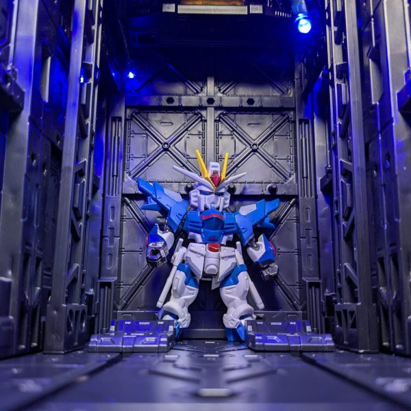 山田化学さん　カタパルト