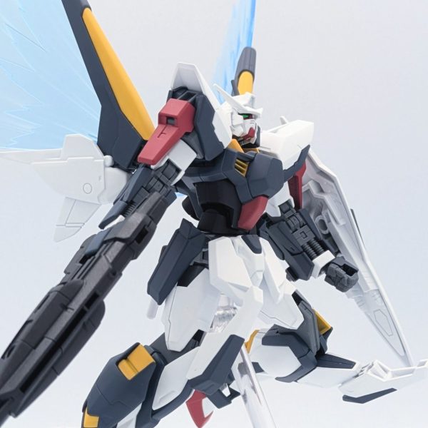 ルミナスガンダムエミッテ