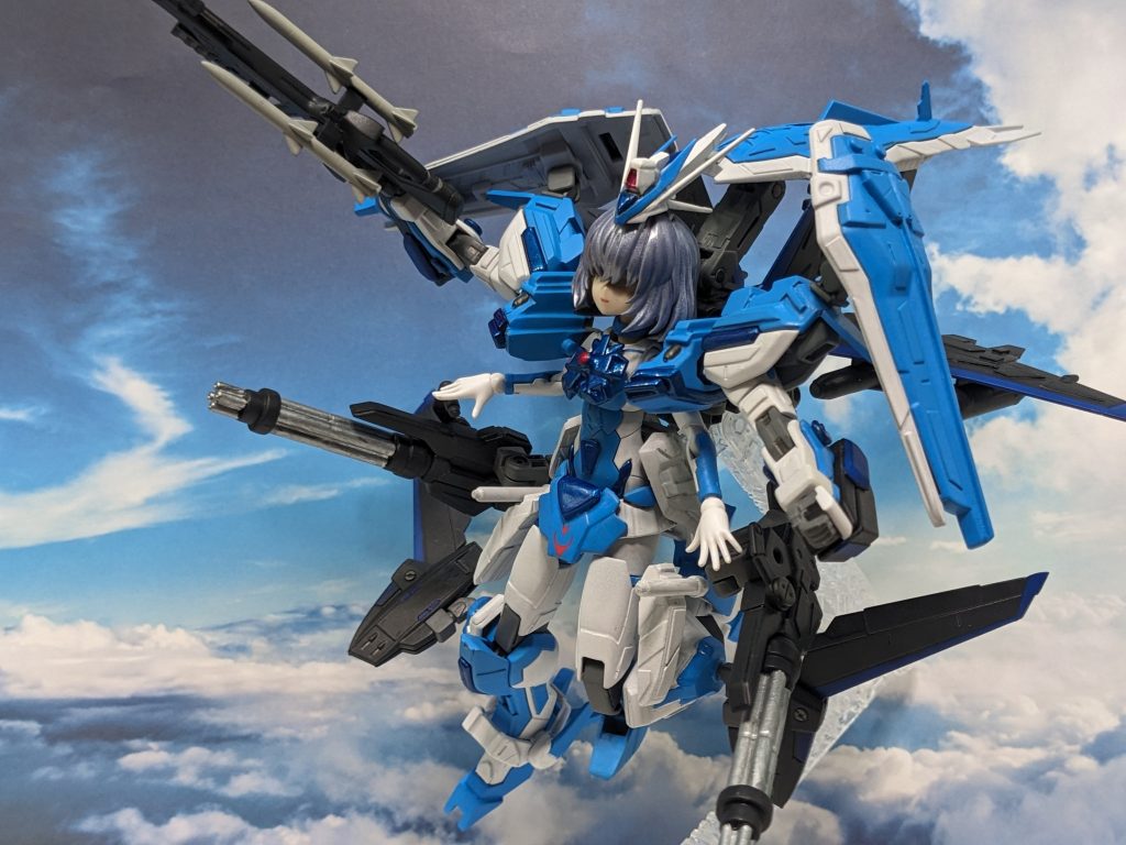 実は彼女には姉妹や親せきが多い（量産機だから）、しかもたびたびクローン疑惑がわくほど容姿が似ている（そりゃ量産機だから）、その全てを出生届（製造番号）で黙らせるまでがワンセットである。ウィンダムというのは名前ではなく家名なのだ。