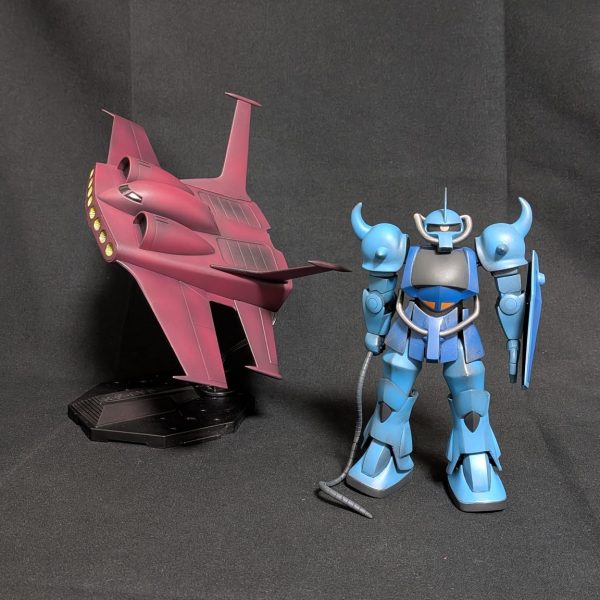 ジオン軍モビルスーツ改良強化新型グフ