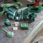 なかなか時間が取れず、今はまだこんな感じです。胴体は各パーツに分割して幅詰め、肩[…]