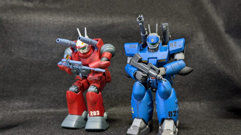 前作のガンキャノンパイセンと。