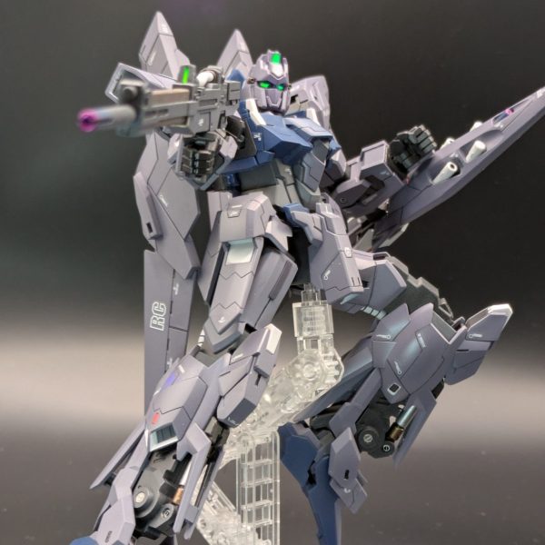 HGUCデルタプラス全塗装