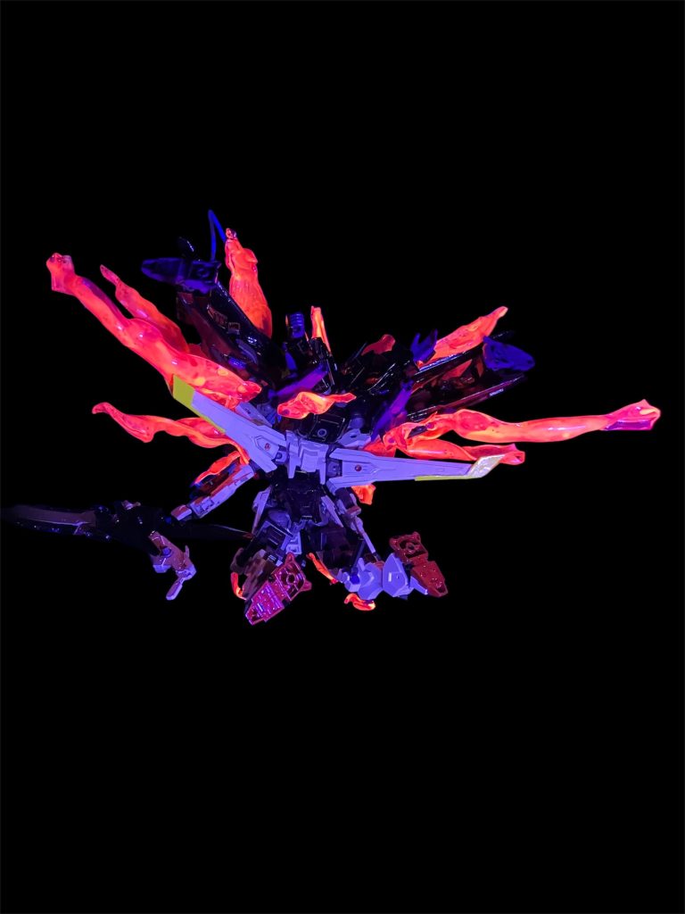 背中のスクリューウィップを外し、G-X2と合体^_^