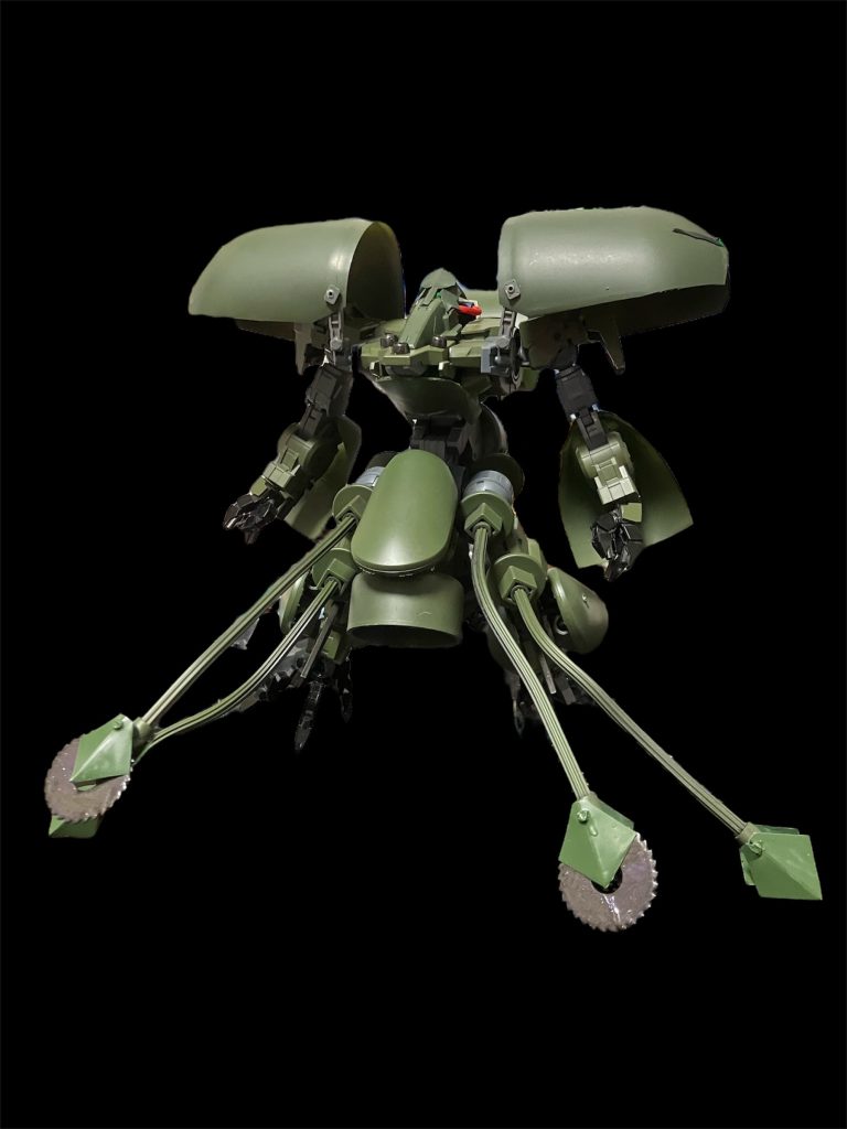 オクタルス MSモード。元ネタはクロスボーンガンダムX11のラスボス「シュヴァイン」。今回のは豚ではなく⭕️ですが^_^