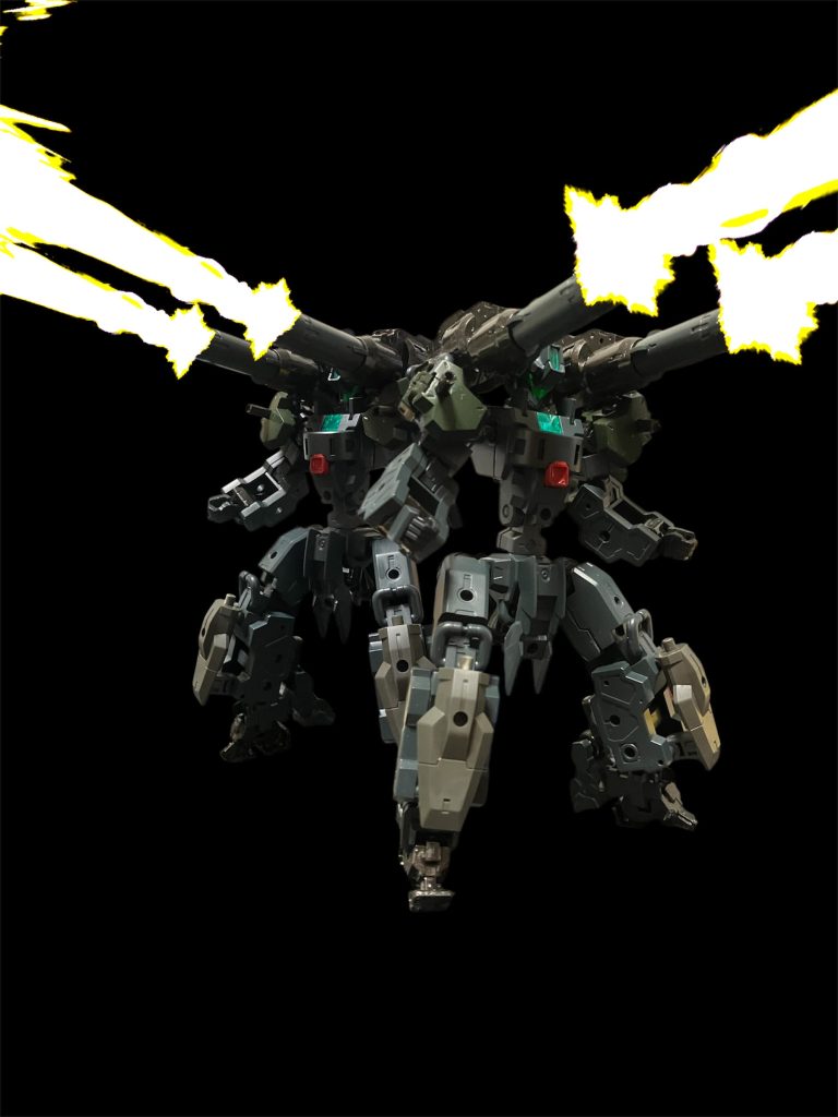 最大火力のビームキャノン^_^E-CAP内蔵式で、使い切ったらパージ^_^