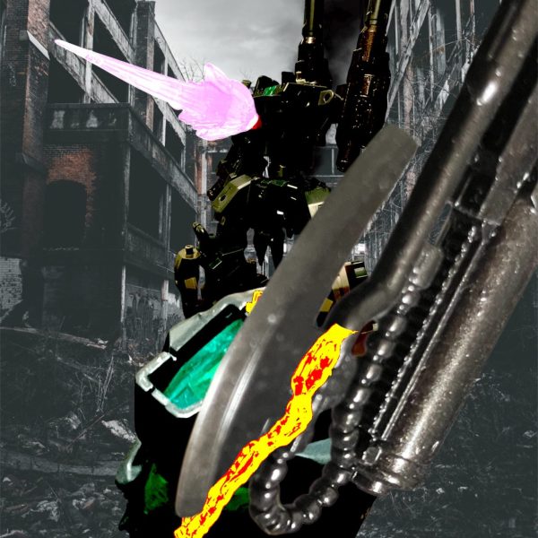 第一次ネオジオン紛争を経て、ジオンに対して優勢になった連邦。だが、それまでに消費した戦力を埋めるのは財政的にも厳しかった。それを埋めるために、主力のネモと部品の共用化を図ったMSVの1機がこの「Lキャノン・ディテクター」だ。本機はベスパ侵攻まで戦い抜き・・・最後は鉄屑として終わった。（1枚目）