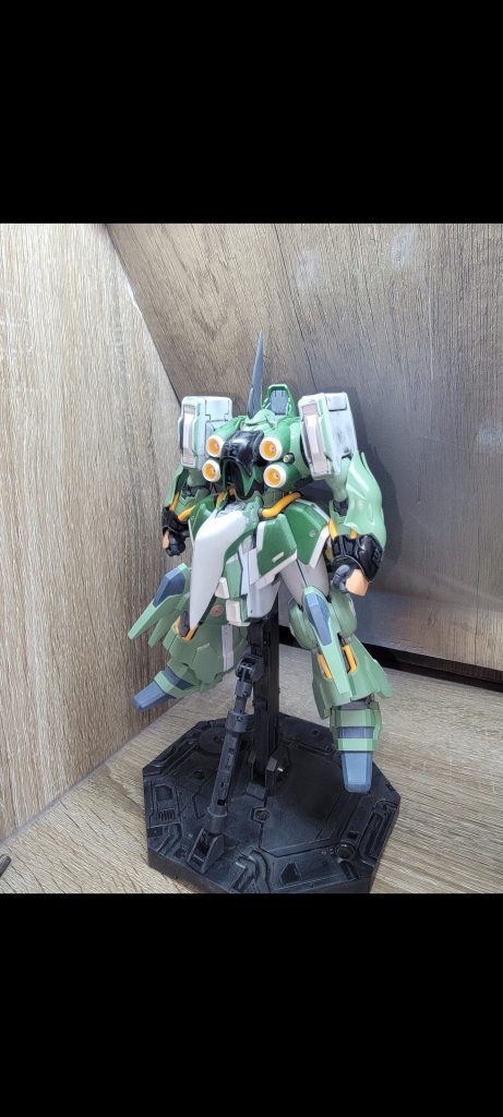 HGクシャトリヤ–3枚目/制作者：全自動卵割り機