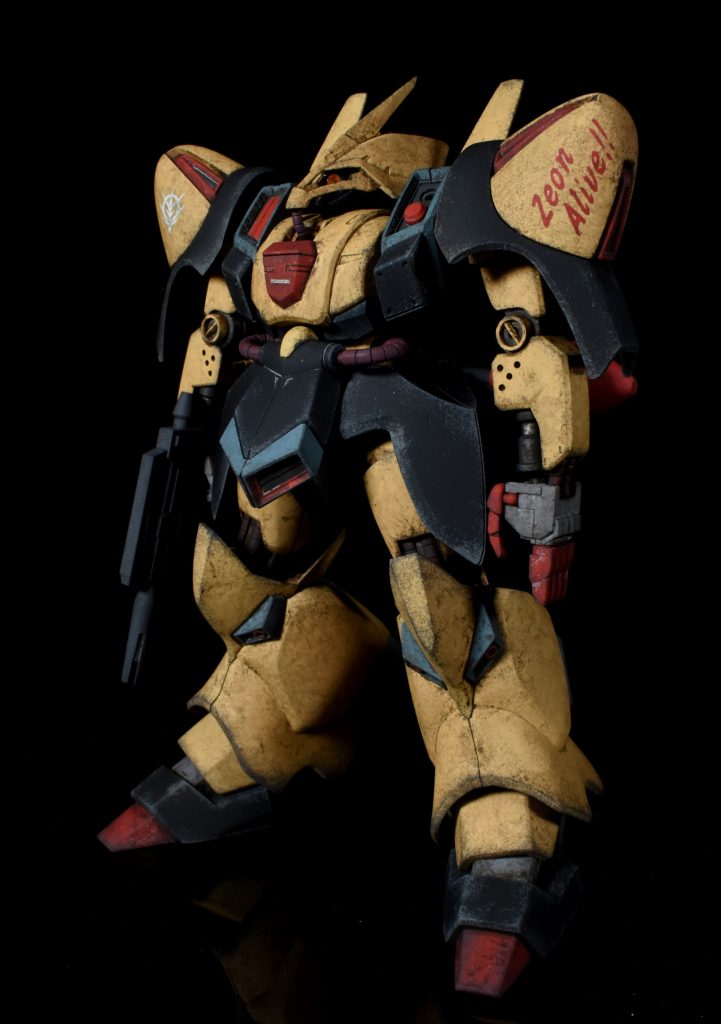 デザートカラーにして、ウェザリング強めの塗装を行っています。