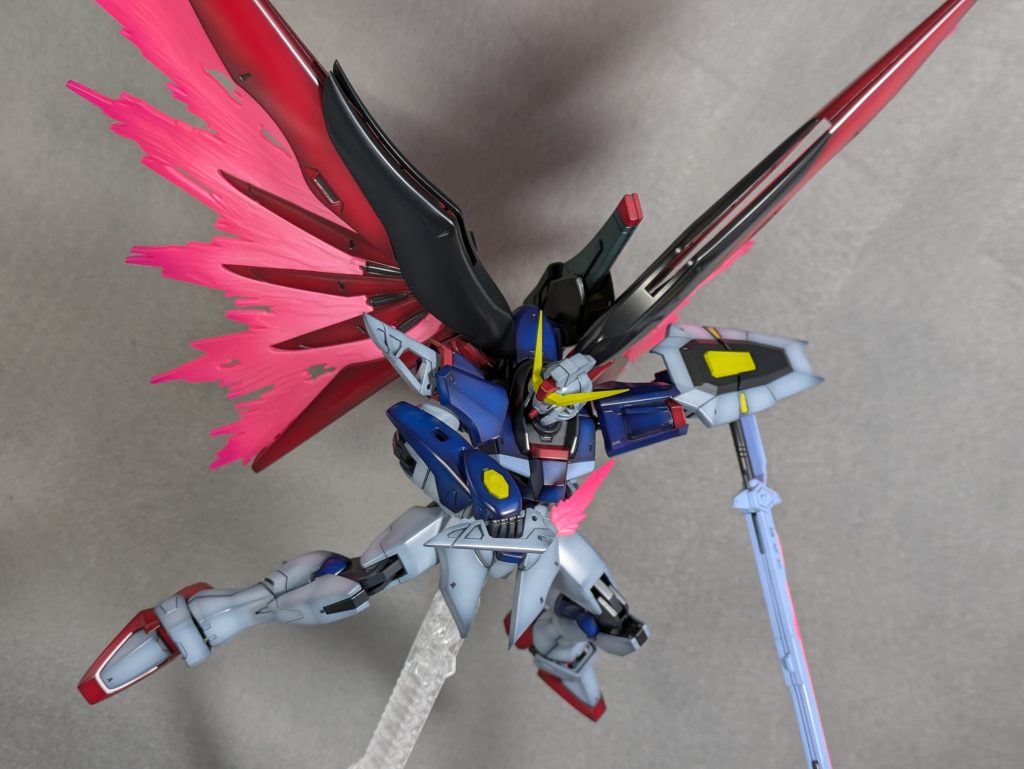 1点ケチをつけるなら手甲の黄色いパーツが1対しか付属していないため、ハンドパーツ交換時はいちいち付け替える必要があります