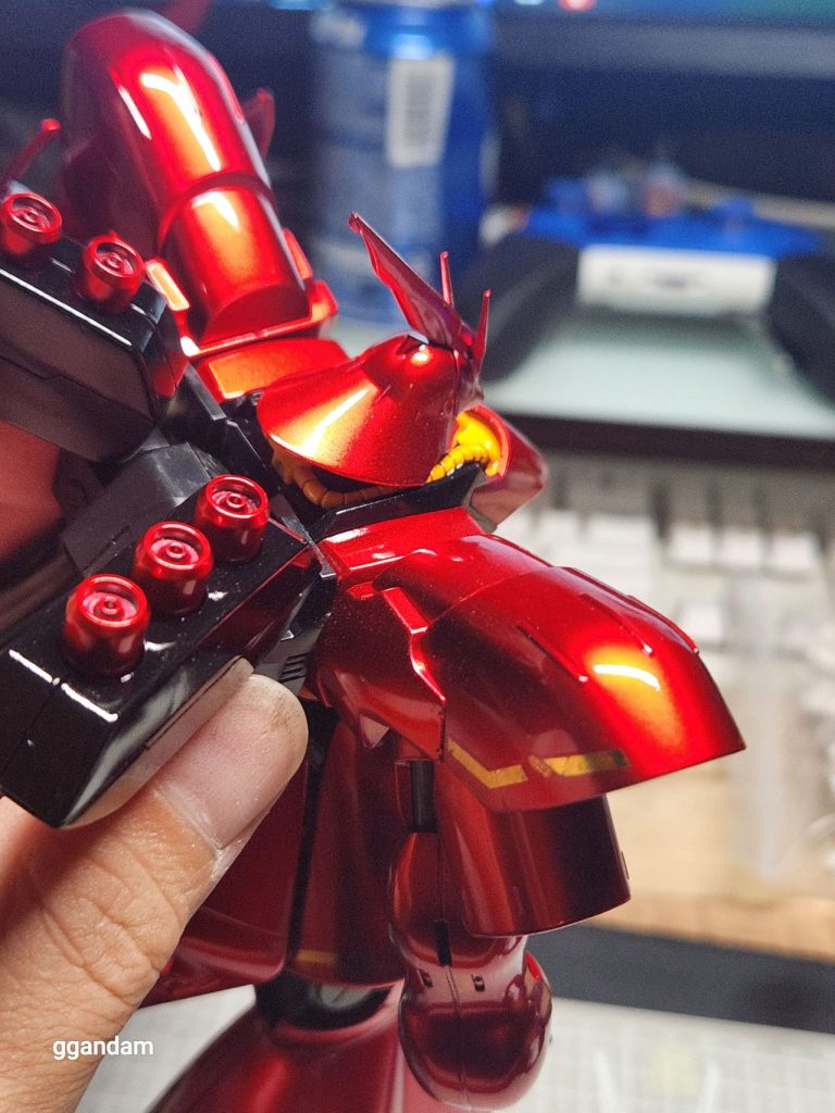 HGUC 1/144 サザビー–4枚目/制作者：aws100076