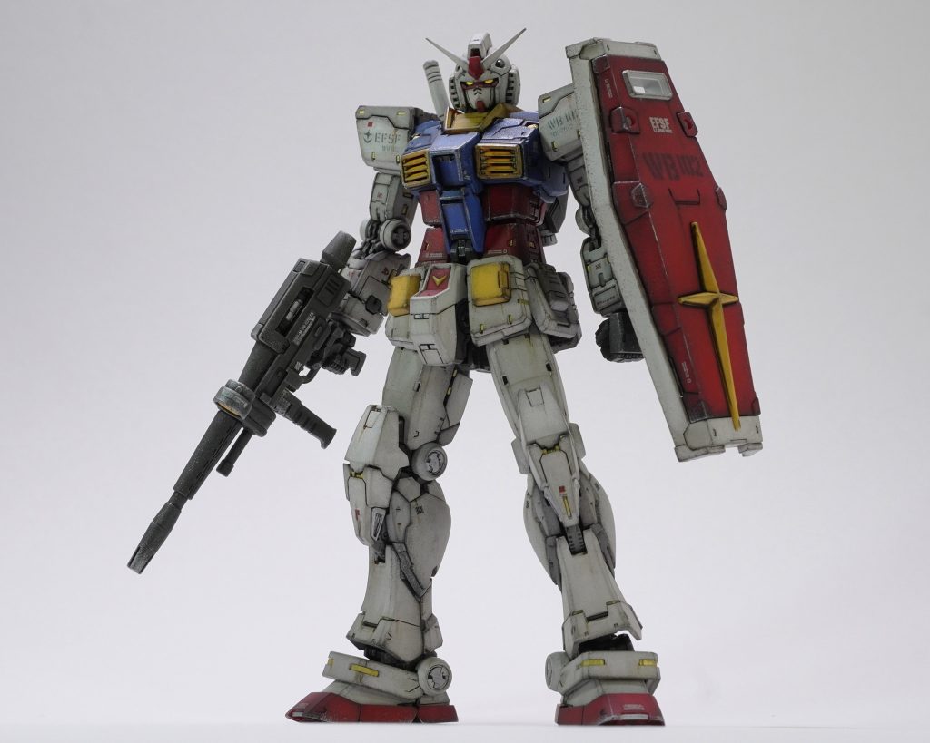 初めてRGを無塗装ウェザリング仕上げにしました。　流石RGは緻密で作業が大変でした。