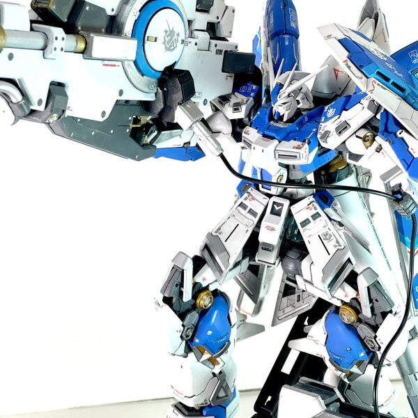 戦場を穿つ一撃　Hi-ν ハイパー・メガ・バスーカ・ランチャー