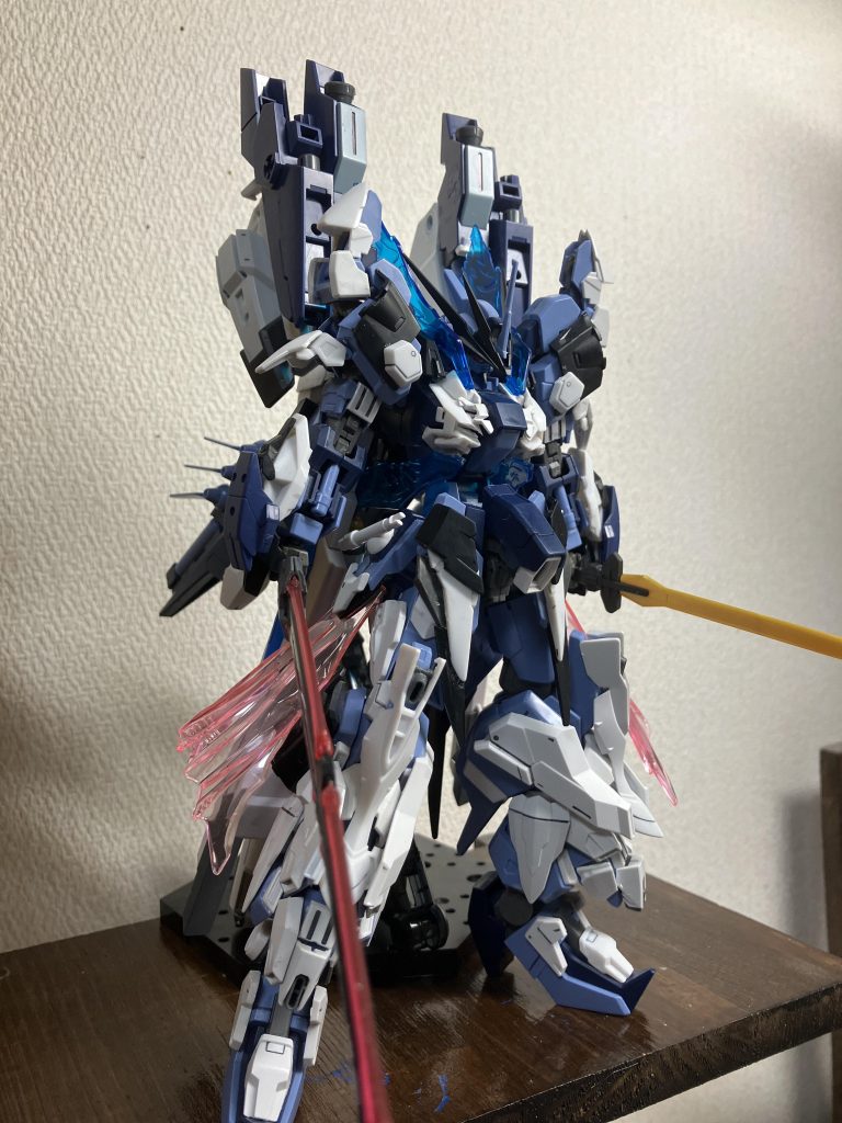 トーリスリッターΩ用に制作した専用武装ですかなり似合ってはいますが、欠点があって少し武器が重いんですよねwバエルソードは延長してますが元が軽いので問題はないんですよねぇ