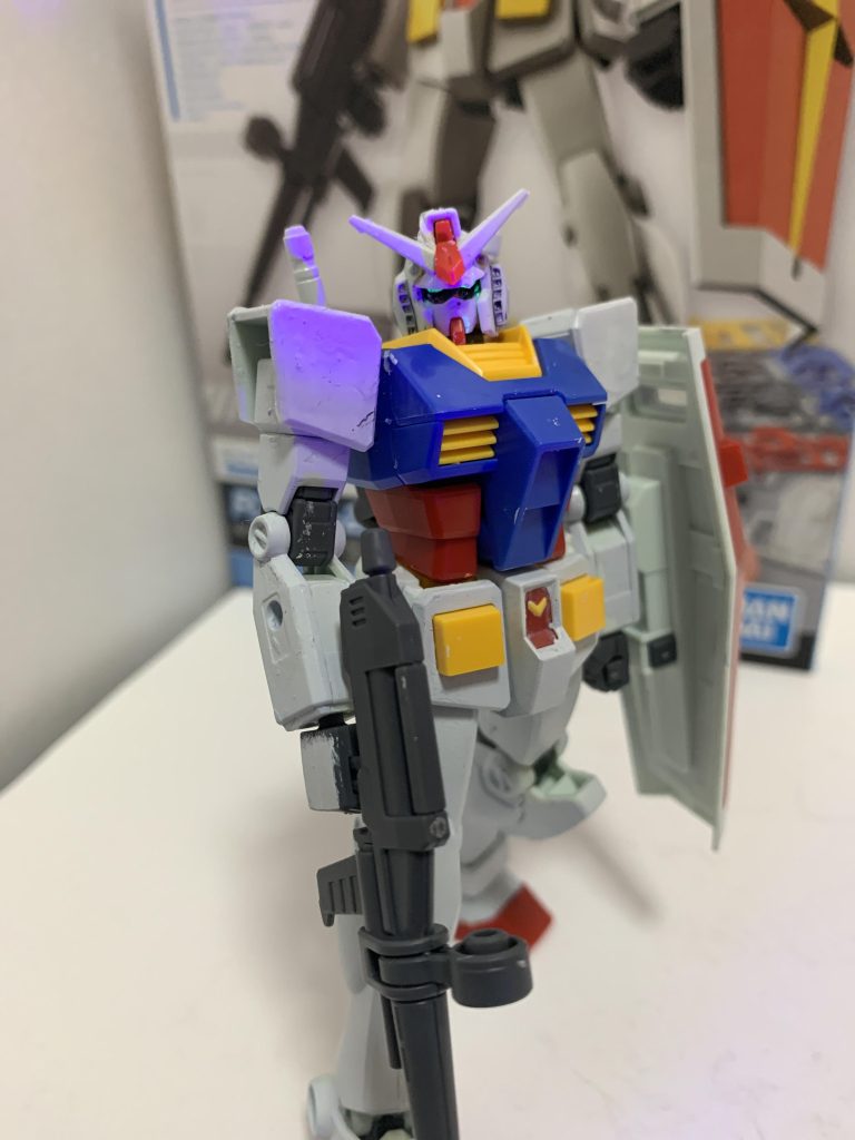 GUNDAM–3枚目/制作者：匿名