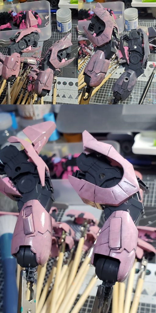 今回はサフ→下地色→メイン色→シェードで厚みのある色塗りに挑戦しました。全て筆塗りです。