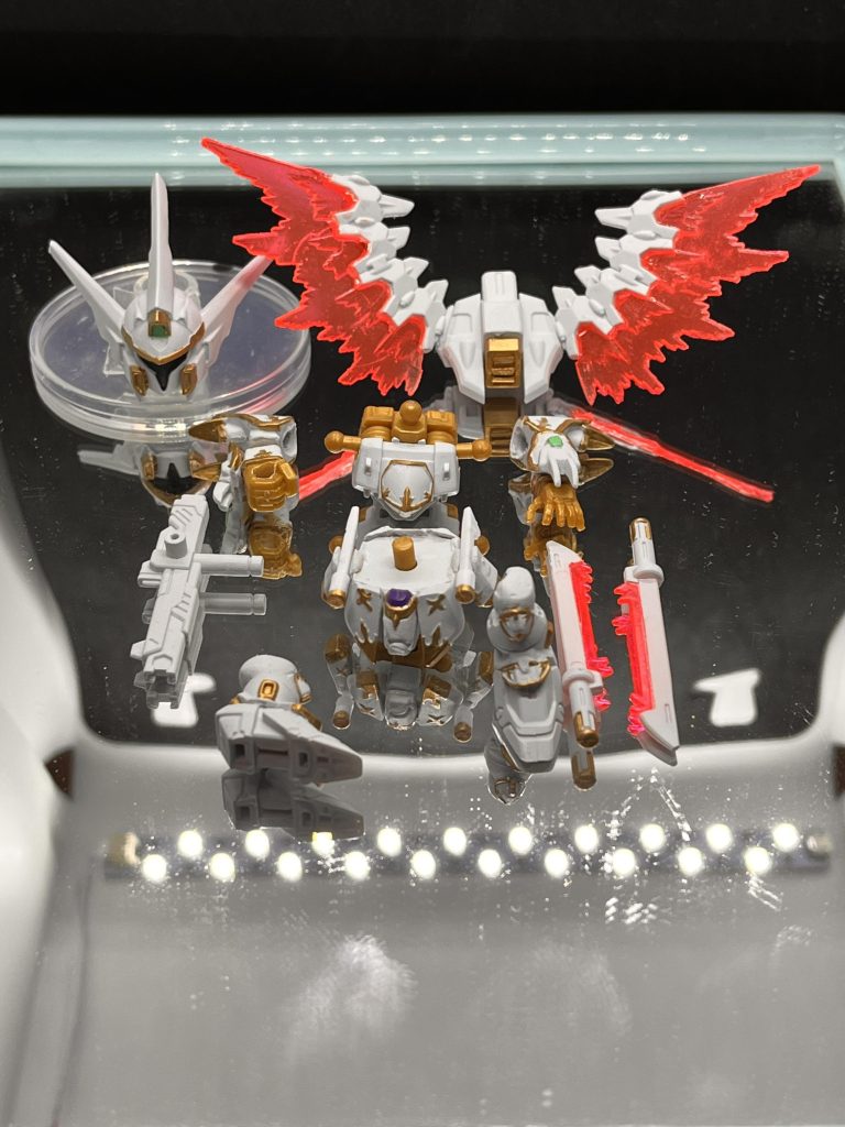 パーツはこんな感じで