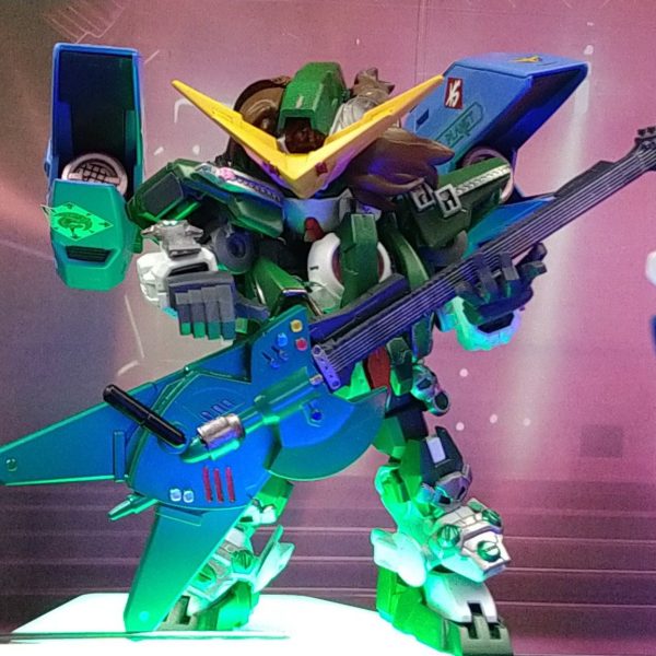 ロックンロールデュナメス＆ソレスタルクラッシャーズ