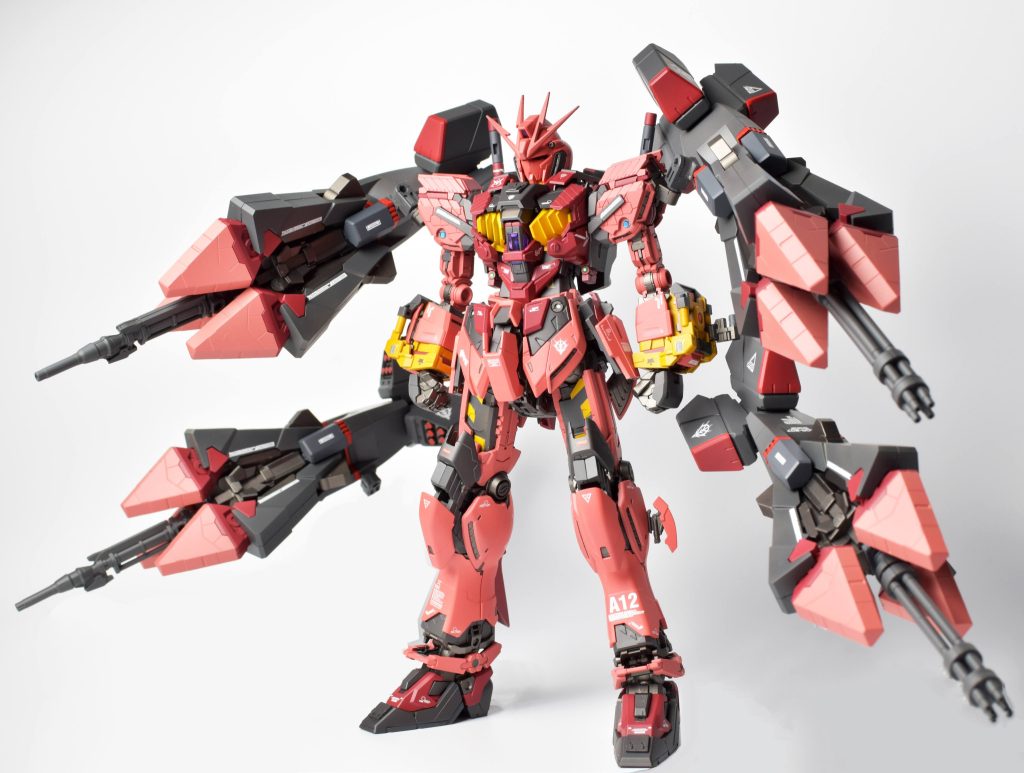 HGナラティブガンダムA装備のサイコ・キャプチャー4機を使用し、赤いガンダムのビット風に改造しています