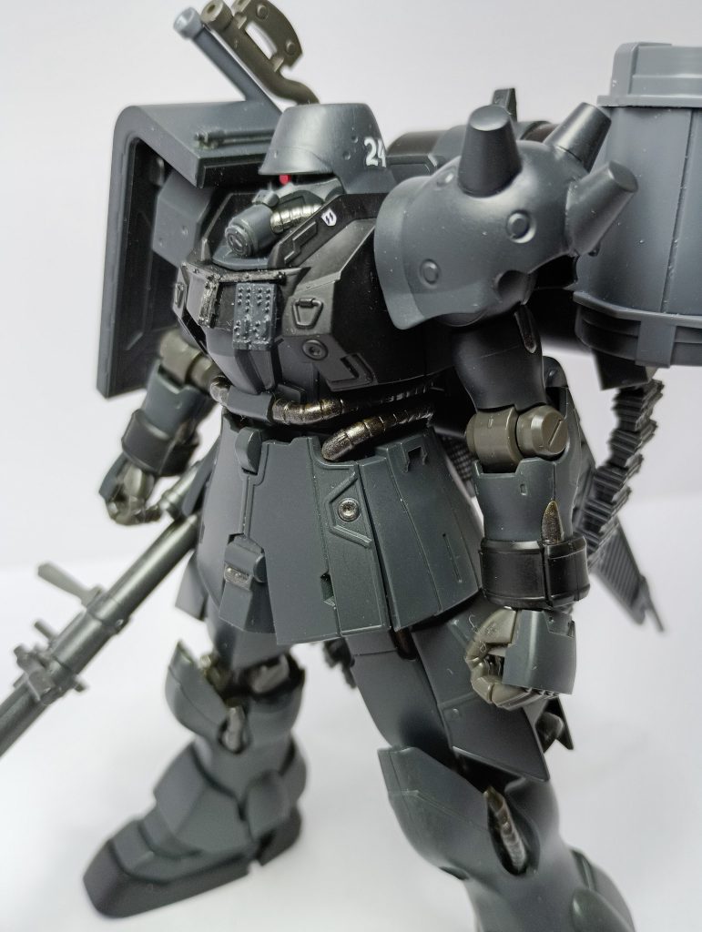 ギラ・ズール_特機隊仕様