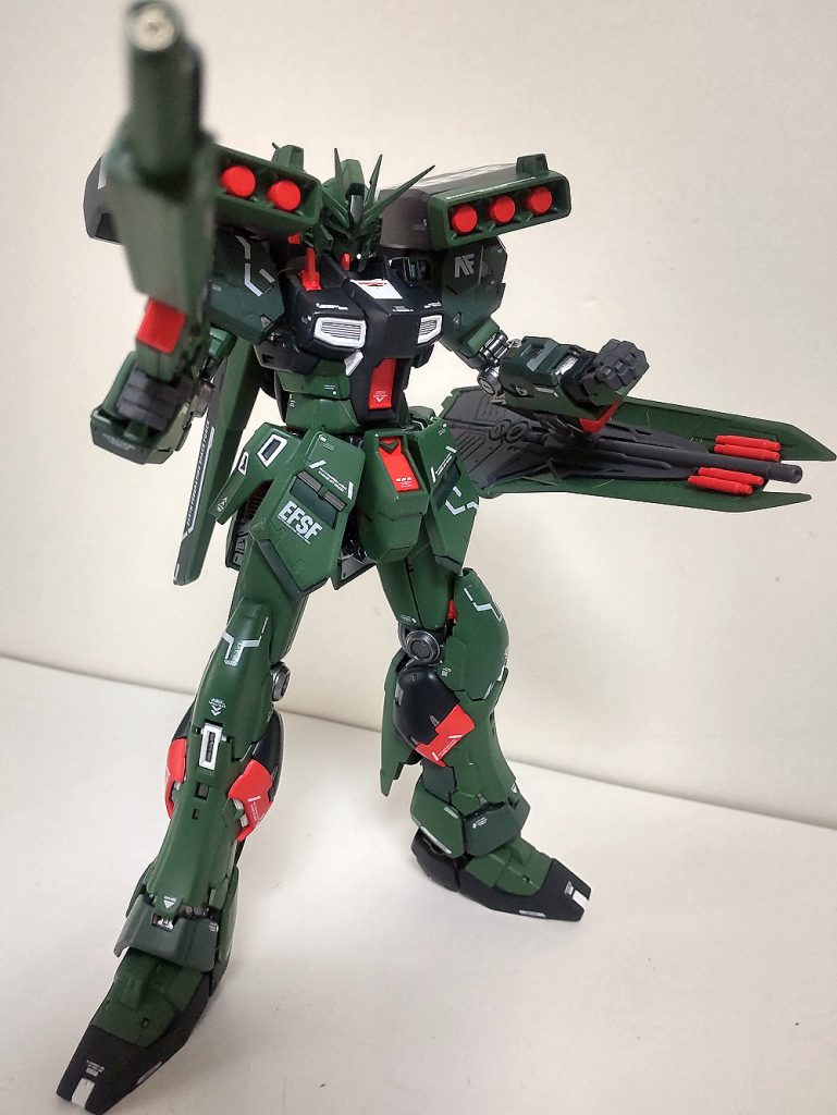 RG νガンダム　非ニュータイプ仕様–2枚目/制作者：nisetora2001