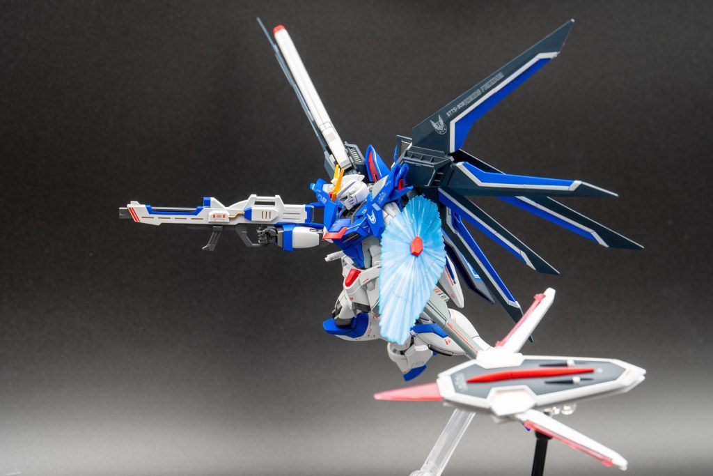 HG ライジングフリーダム–2枚目/制作者：ron5418