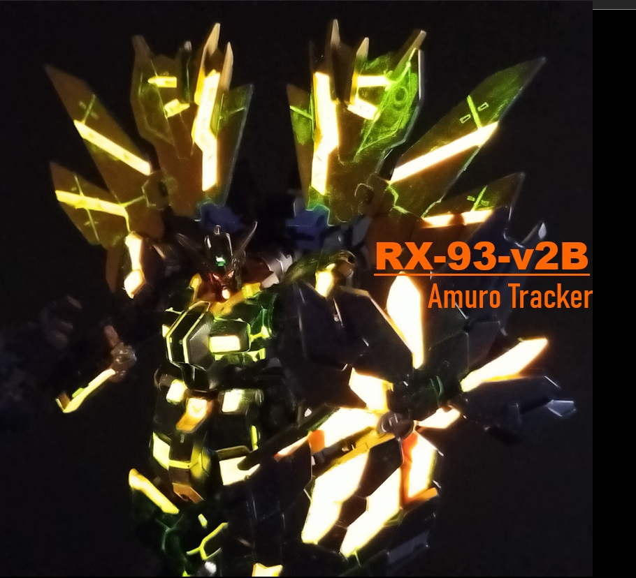 RX-93v2B アムロ・トラッカー〈アーティファクト〉