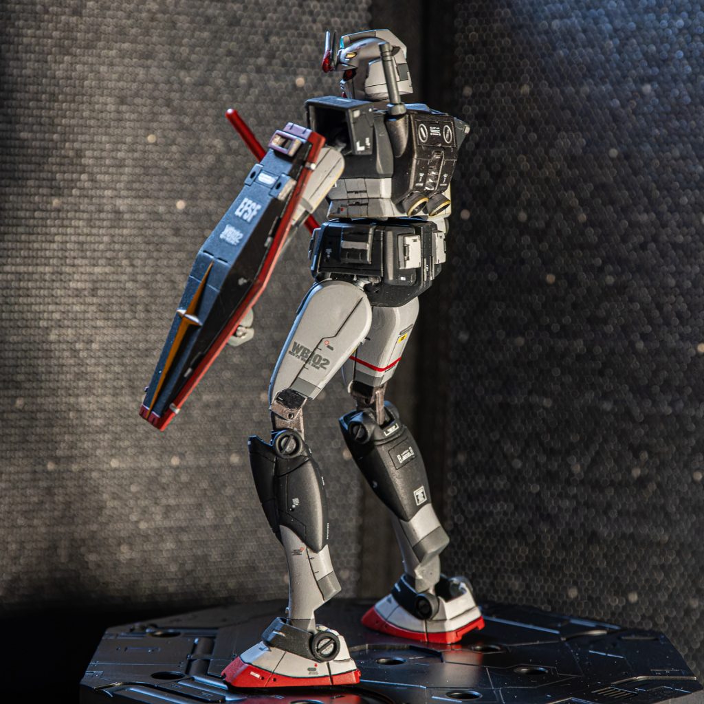 再販品旧キット 1/144 ガンダム RX-78-1 プロトタイプガンダム風カラー–3枚目/制作者：Kaki.