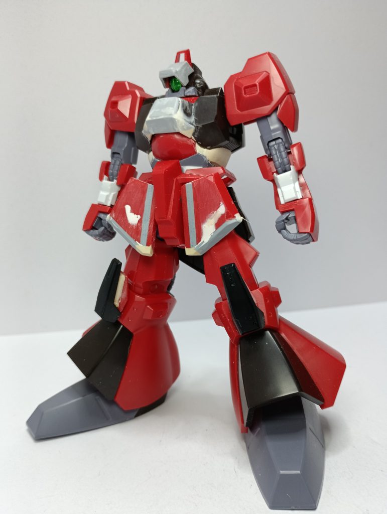 作成途中。胴体部を中心にプロポーションの改修を行っています。