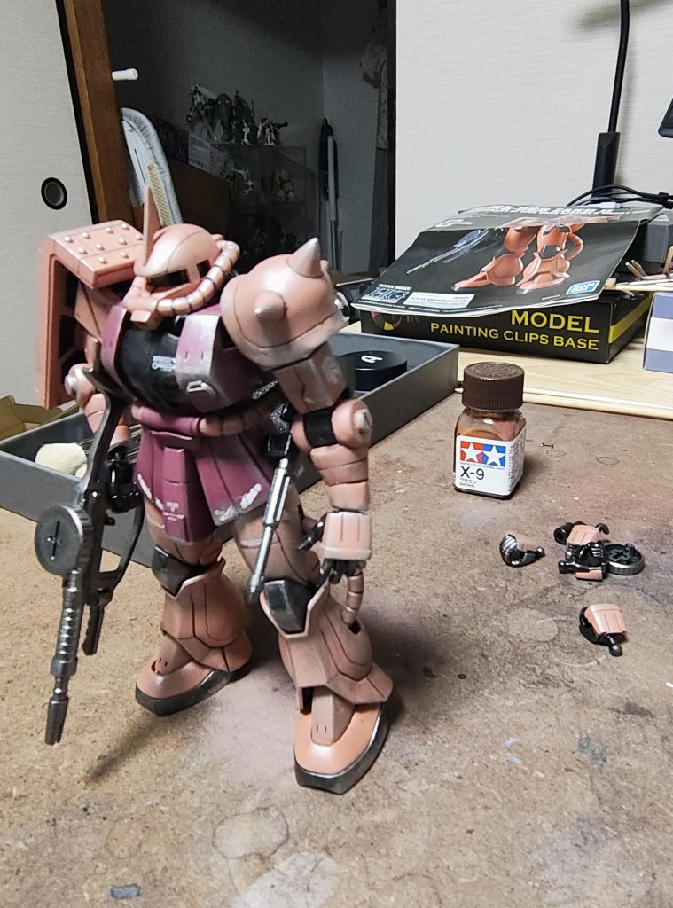 HGUC 1/144 シャア専用ザクII–4枚目/制作者：amabox10