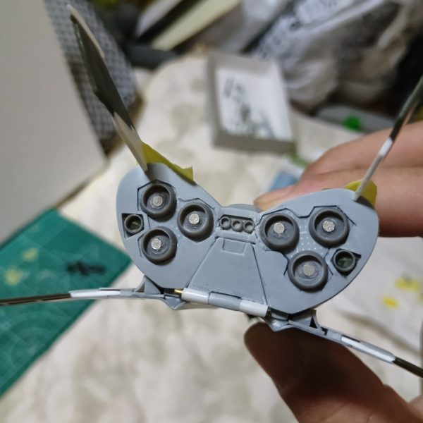 バーニアは並んでいるだけでカッコいい一気にそれっぽくなります塗り分けのため、一つずつ磁石接続にしましたが、自分が楽しい以外、あまり意味ないです後は、色々目を瞑り、妥協しながら年末の紅白には完成させたい事前申請ページの出場選手紹介に気づき、自分のを見てみたら、AI(多分)にかなり持ち上げられてしまいプレッシャーです&nbsp;（4枚目）