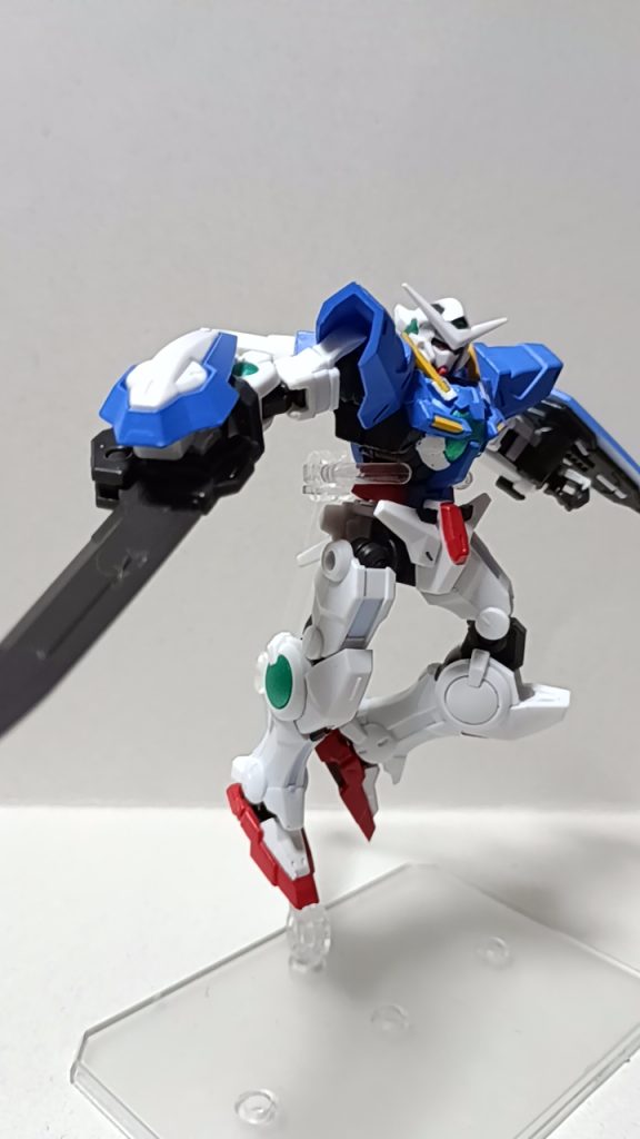 最後に、アニメをイメージして1枚。ということで、カプセルアクションのエクシアでした!!良く動くし、色分けもそれなりにされているので、定価1500円というお値段を除けばオススメです!でも、クリアカラー版出たら立ち直れませんね…笑とはいえ、カプセルアクションシリーズは名作に仕上がっていると思うので、皆さんもお手に取ってみればいかがでしょうか!!それでは以上です!コメントやいいねもよろしくお願いします!!最後までご覧いただき、ありがとうございました!