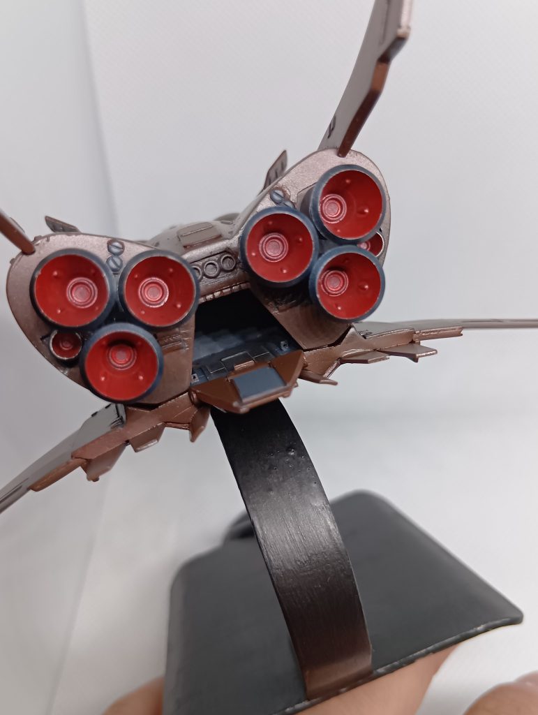 後部ハッチは開閉可能1ミリ真鍮線軸