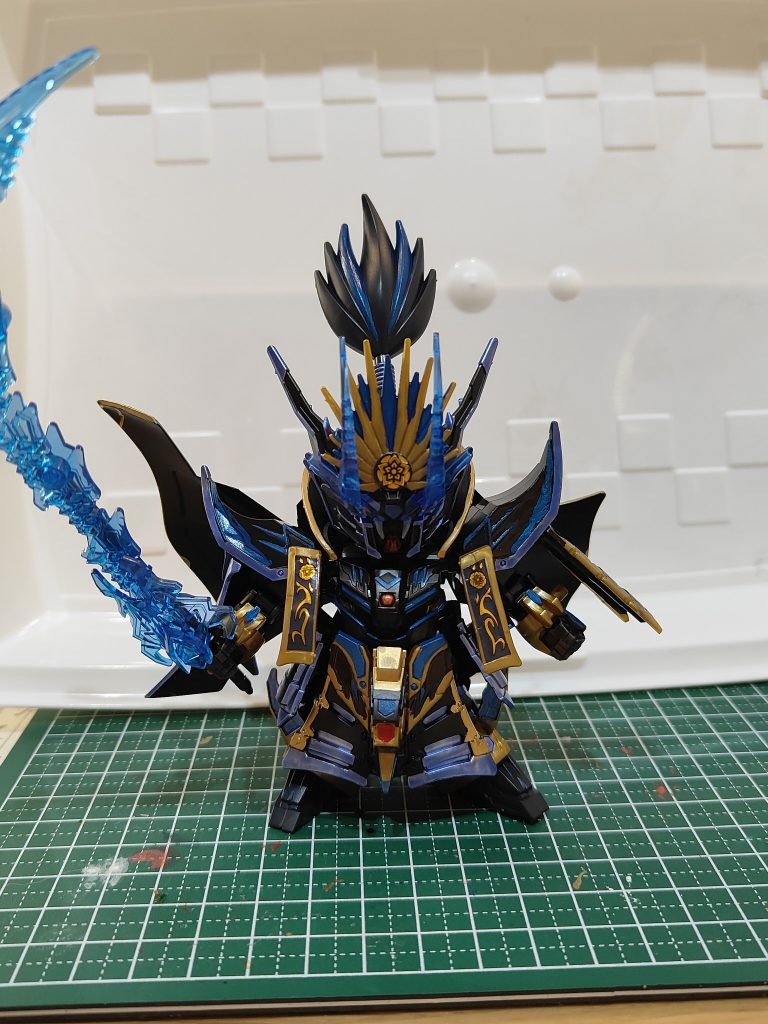 マスク着用。禍々しい感じかプラスされますね。