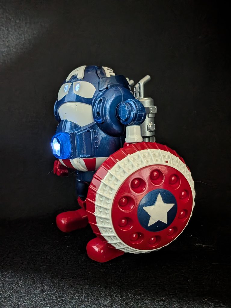 モビルハロ「キャプテン・アメリカ風」–3枚目/制作者：MSM-04