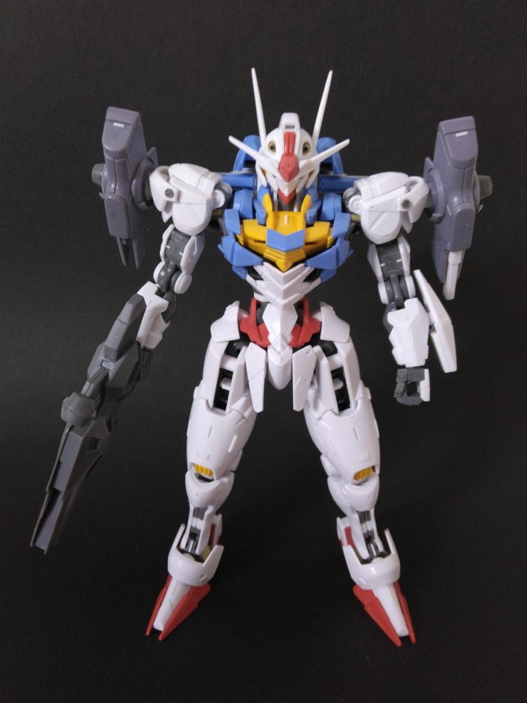 塗装前　プロポーションはとてもいいので皆さんの作品を参考に①目つきが優しいので鋭く②腕の取付部をカットしいかり肩気味に③腕の延長④腰の延長⑤脛の延長を行いました。