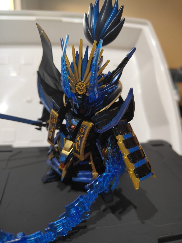 付属の武器も良い感じです〜