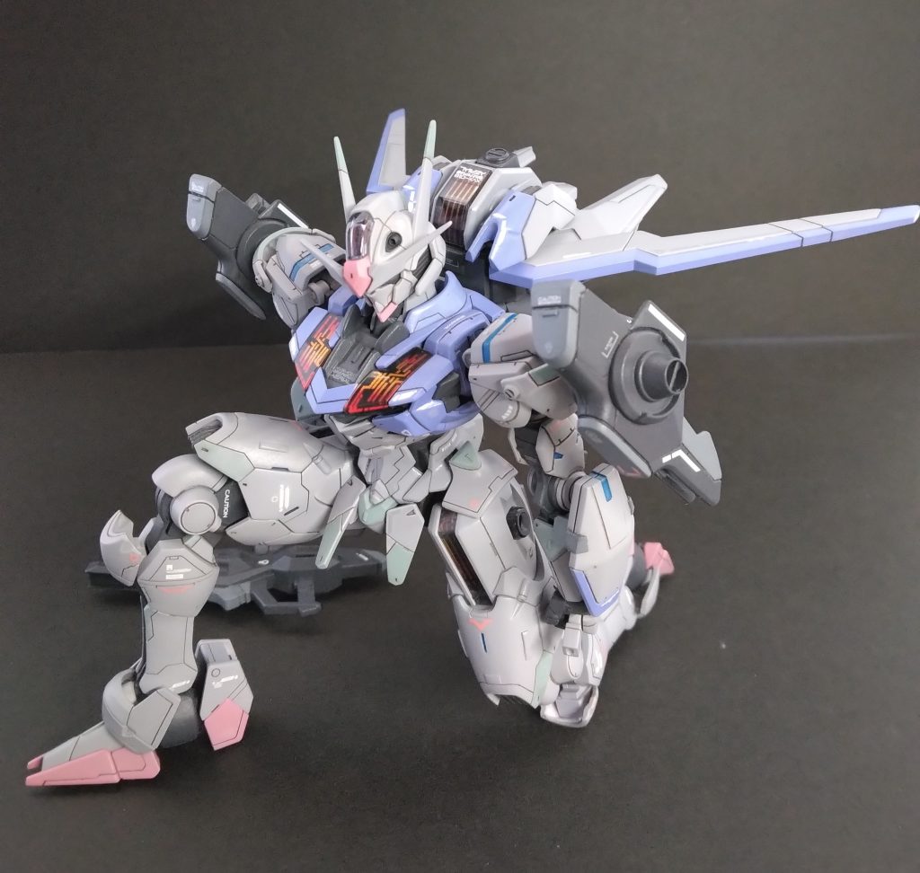 最後までご覧いただきありがとうございました。オリジナルカラーに塗るのも楽しかったです。前回のルブリスもそうですがデザインにクセあるものの大変いいキットだと思います。「くっ、俺の負けだ・・・」