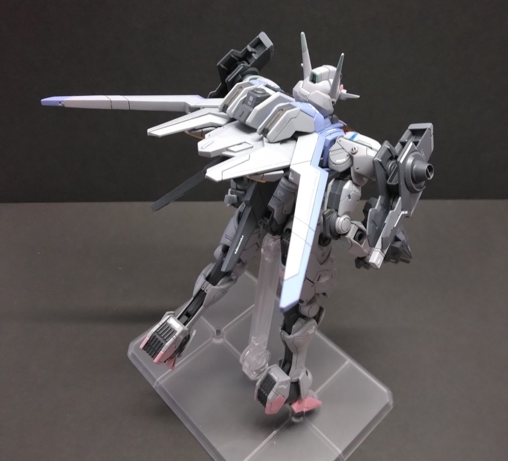 スミ入れはタミヤのダークブラウンです。「どうした、お前の力はこの程度ではないはずだ！」