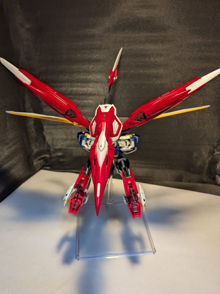 MA形態、RGウイングの変形を見てこの形にしたいと進めましたハシュマルに見えますかね…