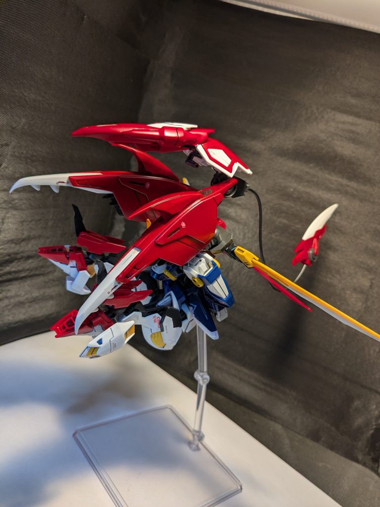 もう一つのMA形態鹵獲又はホールドしてそのまま自爆する為の形態