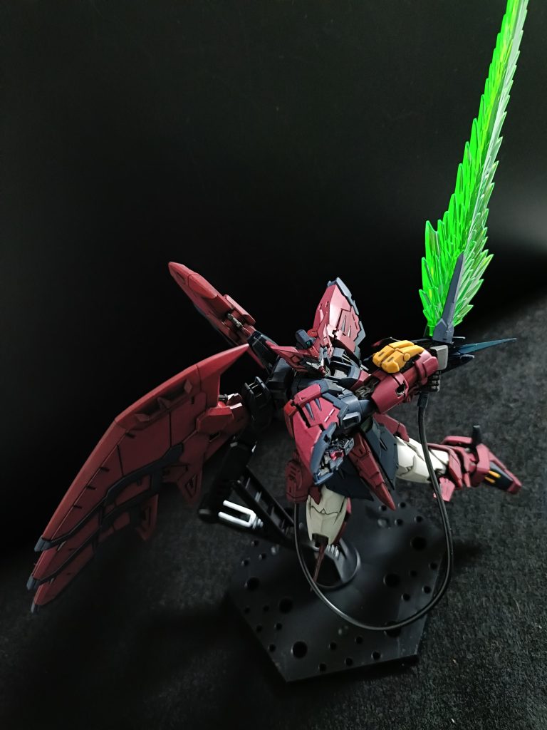 可動、保持力申し分無し！プラが全体的に柔らかく、パーティングライン消したりするのには難儀しました