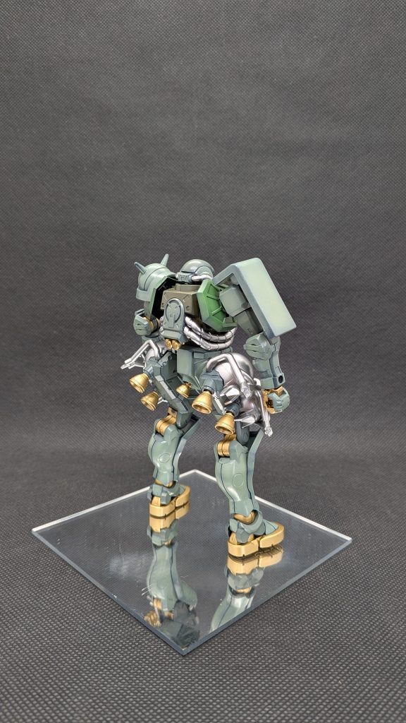 GQ緑ザク–3枚目/制作者：mumurik