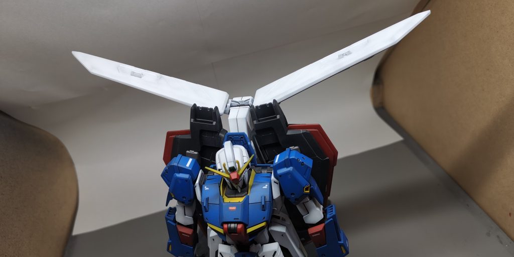 グレイゼータ MG トリコロールカラー–4枚目/制作者:SAKURAFUBUKI