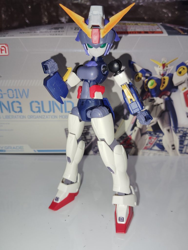 ピースのハンドパーツは平手から加工しました。