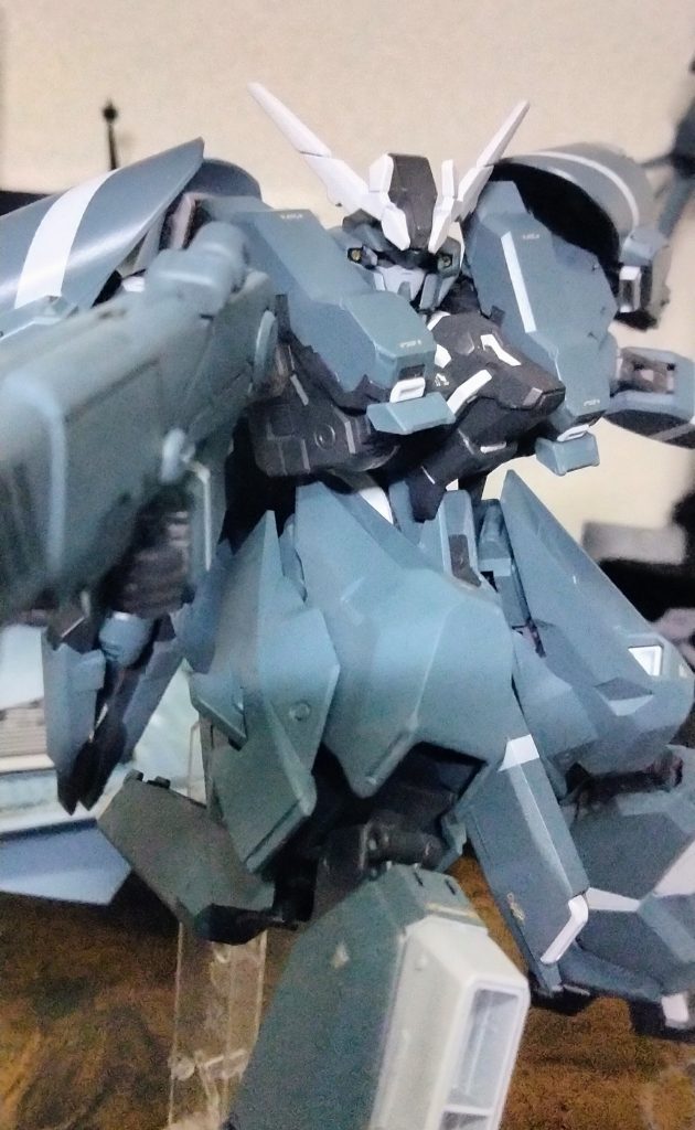 デカール貼りも付け過ぎないように気を付けました