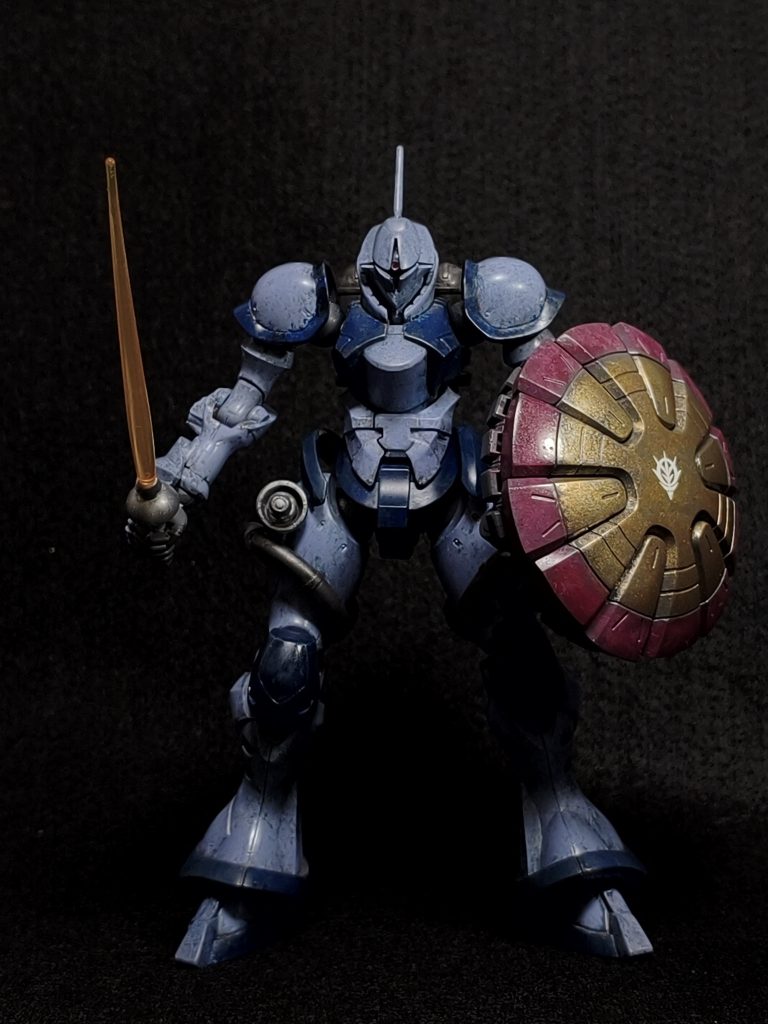 筆塗りの味わいが出るように塗りたかったのですが、なかなか難しく…シールドは気に入ってます。