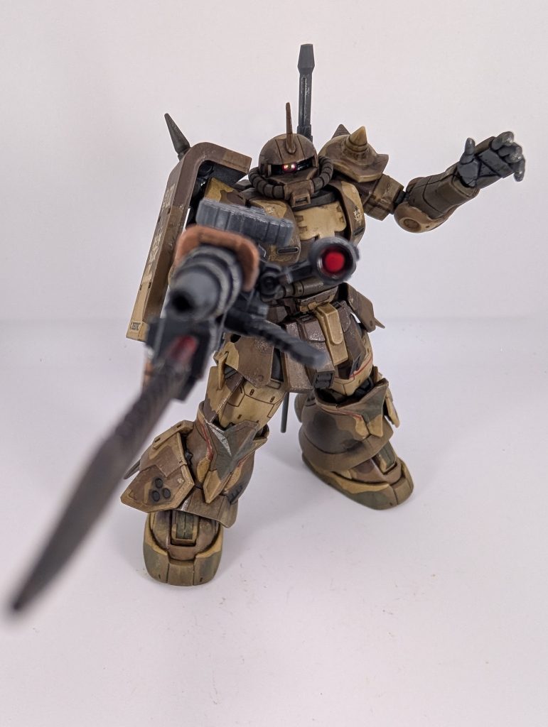 ザク自体はカッコいいと思うんだけど…搭乗しているエグバには魅力を感じません（笑）