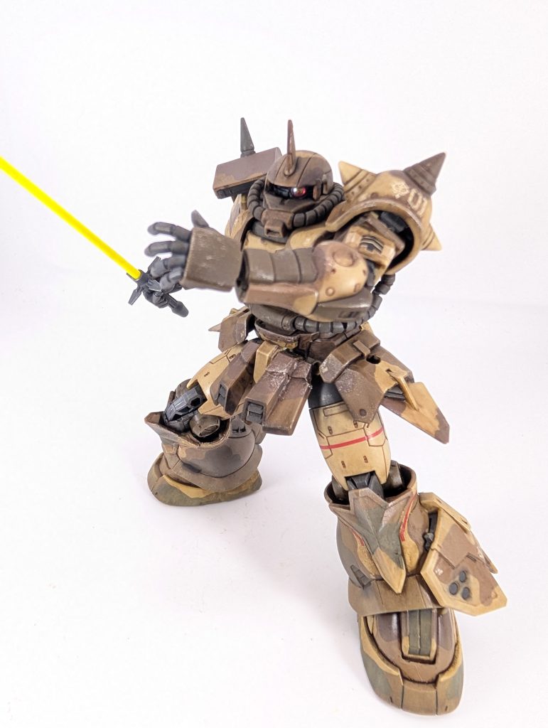 ヒートサーベルは蛍光イエローで塗りました