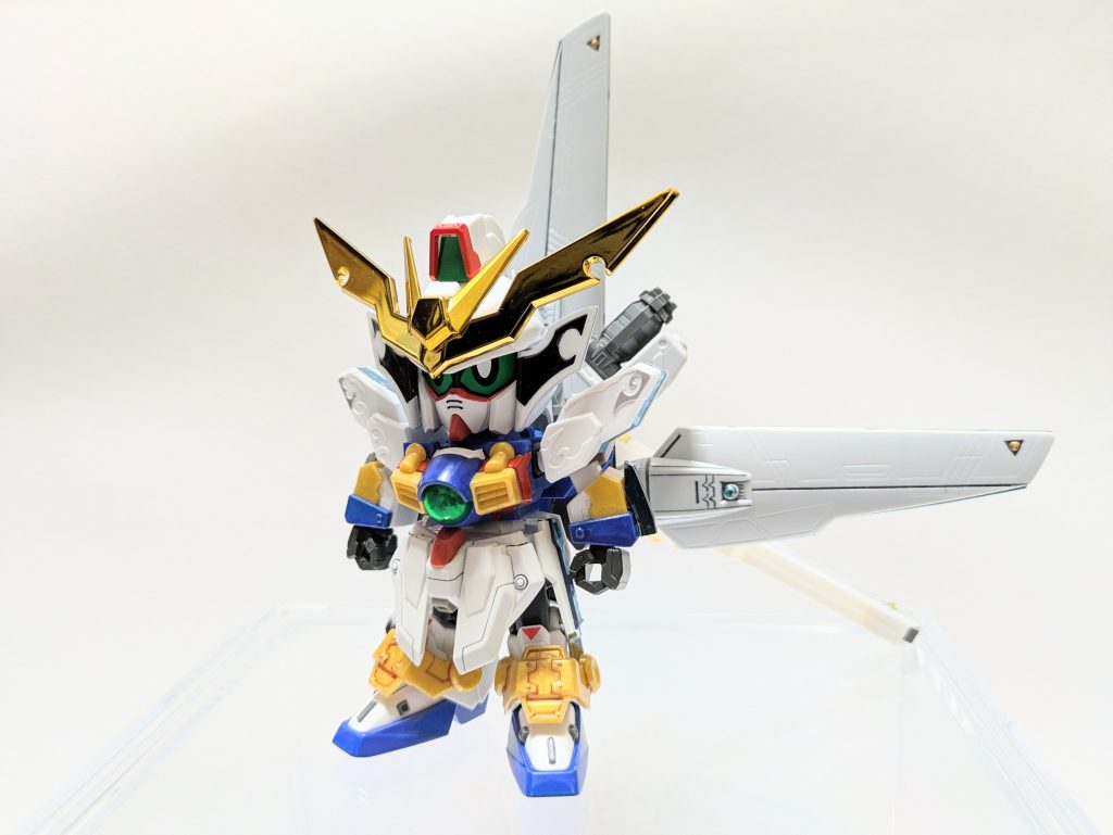 ベースキットは一応『LEGEND BB 武者號斗丸』になりますが、いろいろ混じっています。やりたかった企画だし…と拘っているうちに少し贅沢なミキシングとなってしまいましたが…満足です。命名〝慧月珠〟！　まあ読めませんよね(汗)　いろいろ迷いましたが、どうにか〝月〟を入れたくて…そういえば月読命ってツクって読むな…慧(エ)、月(ツク)、珠(ス)…エツクス…エックス！！　無理やりですが…(笑)